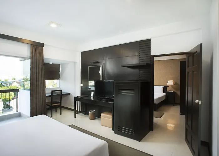 Siam Piman Hotel 4*