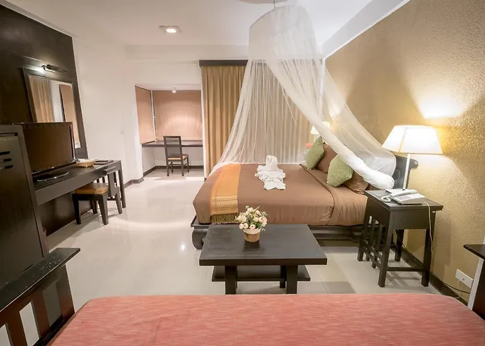 Siam Piman 4*